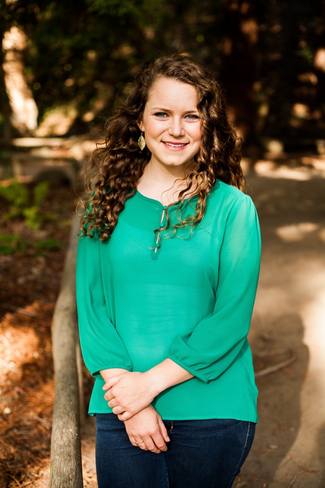 Brittany, Senior portraits 2014